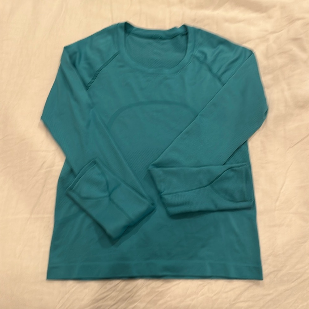 lululemon athletica Teal Long Sleeve Top